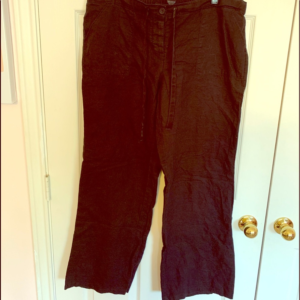 NEW YORK AND COMPANY drawstring linen pants.
